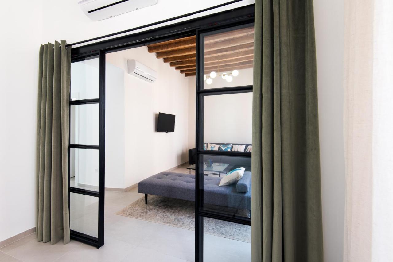 Malaga Tour Apartment- Elegance & Confort In The Historic Center Zewnętrze zdjęcie