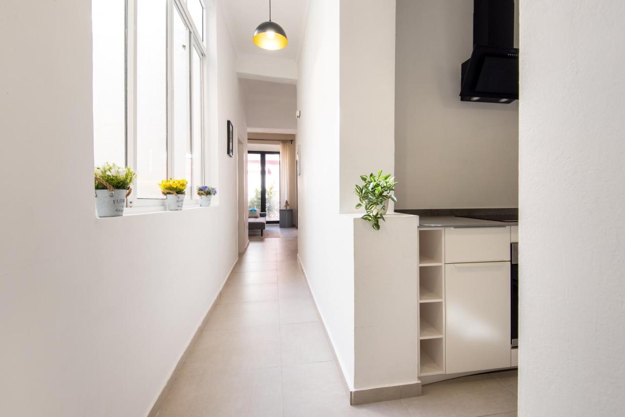 Malaga Tour Apartment- Elegance & Confort In The Historic Center Zewnętrze zdjęcie